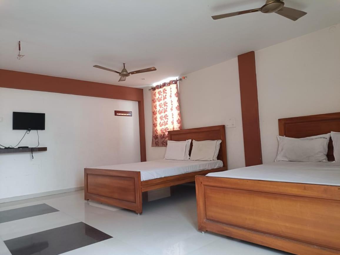 Hotel Duwaraka Rāmeswaram Extérieur photo